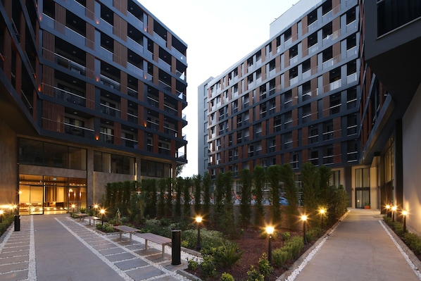 Exterior detail - Coordinat Suits (Izmir)