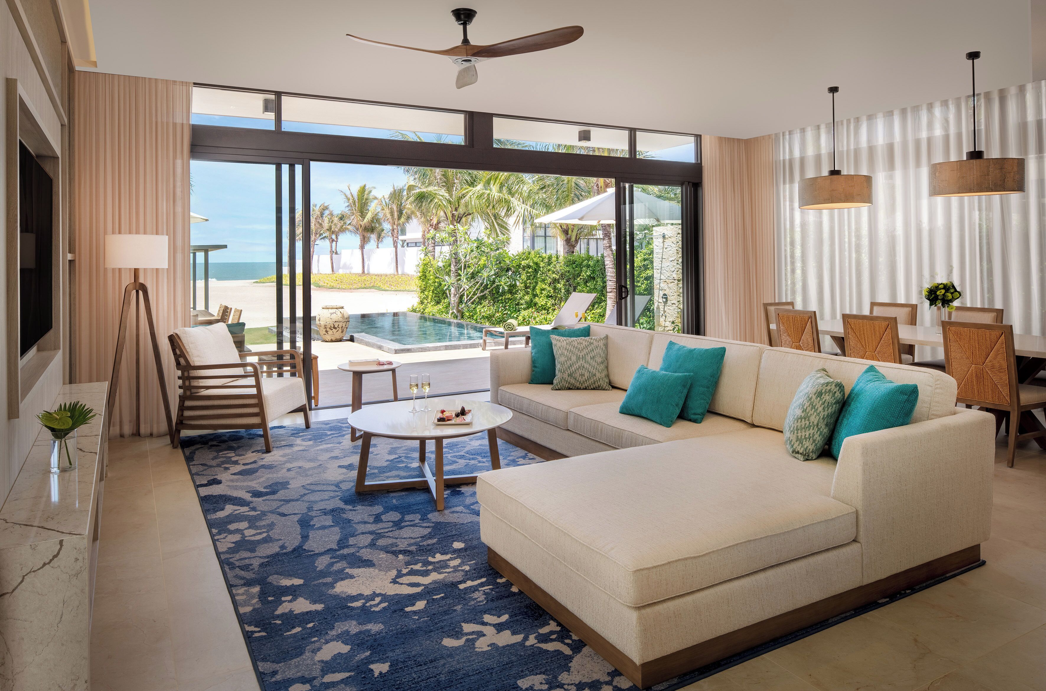 The Level 1-Bedroom Oceanfront Pool Villa