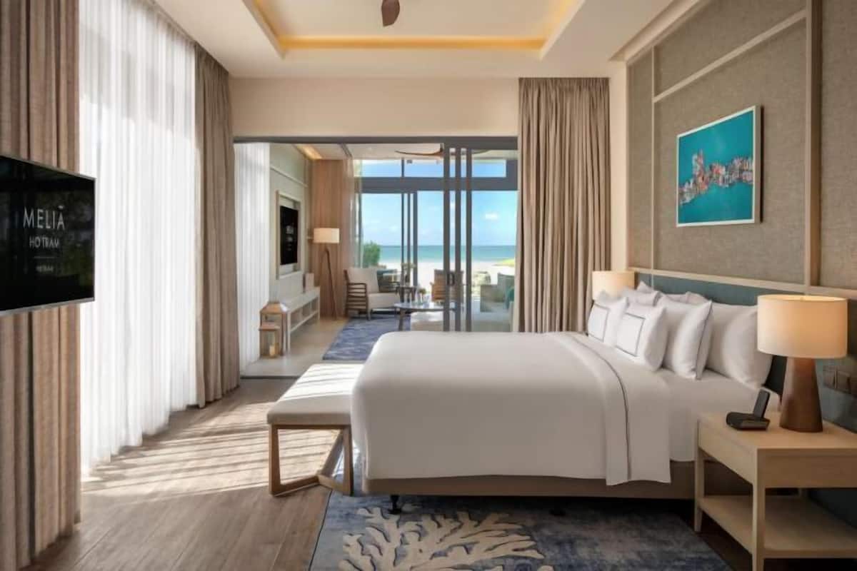 2 bedrooms, minibar, in-room safe, individually decorated
