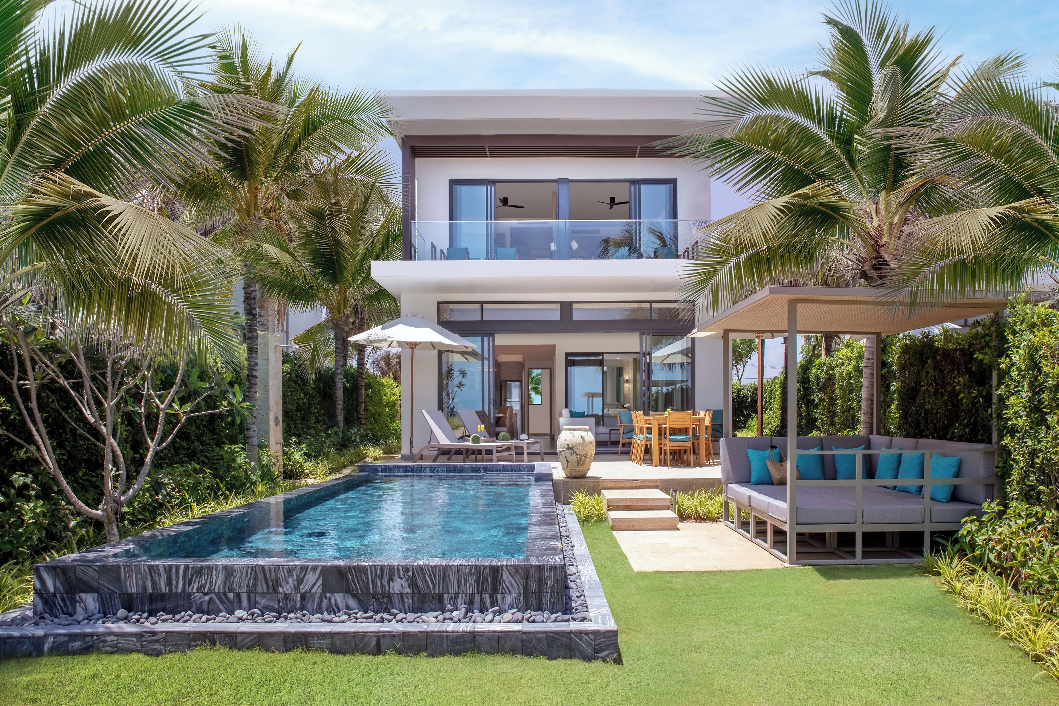The Level 3-Bedroom Oceanfront Pool Villa | Minibar, in-room safe, individually decorated, individually furnished