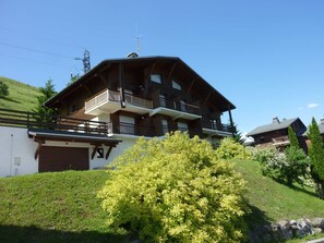 Extérieur
