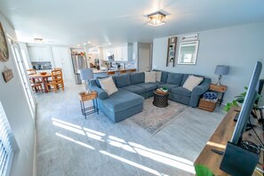 TV, videospill, DVD-spiller og bøker