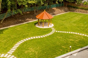 Property grounds - Panorama Boutique Hotel (Sfantu Gheorghe)