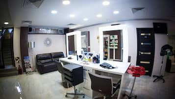 Tratamientos corporales, tratamientos faciales, manicura y pedicura