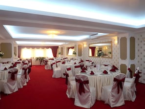Espace banquet en plein air