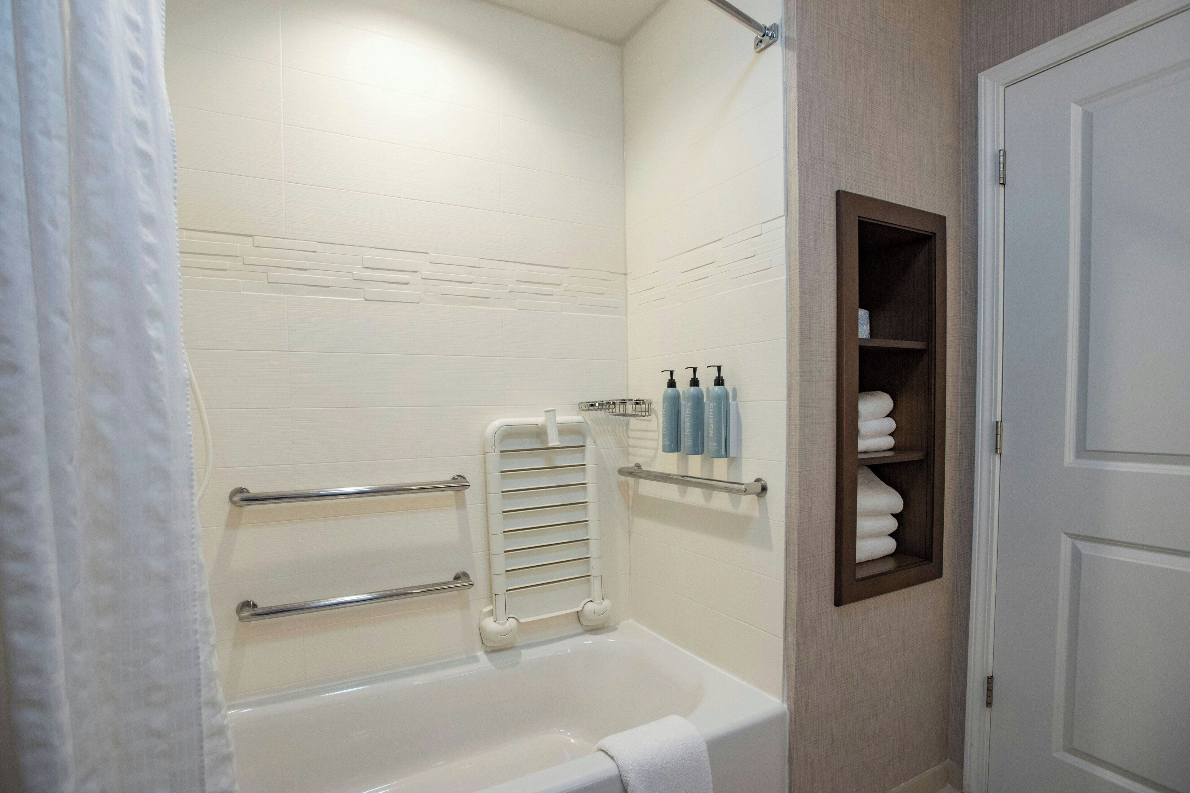 suite, 1 bedroom, non smoking (mobility/hearing accessible, tub) | 1 bedroom, desk, blackout curtains, iron/ironing board