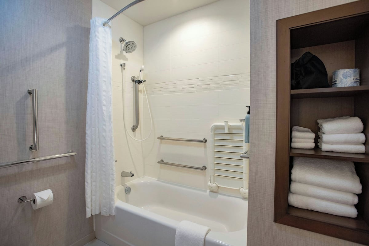 Free toiletries, hair dryer, towels
