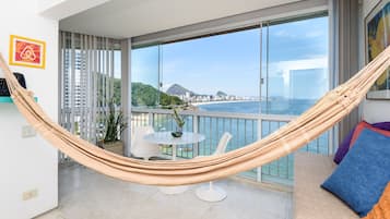 Apartamento, para não fumantes | Sacada