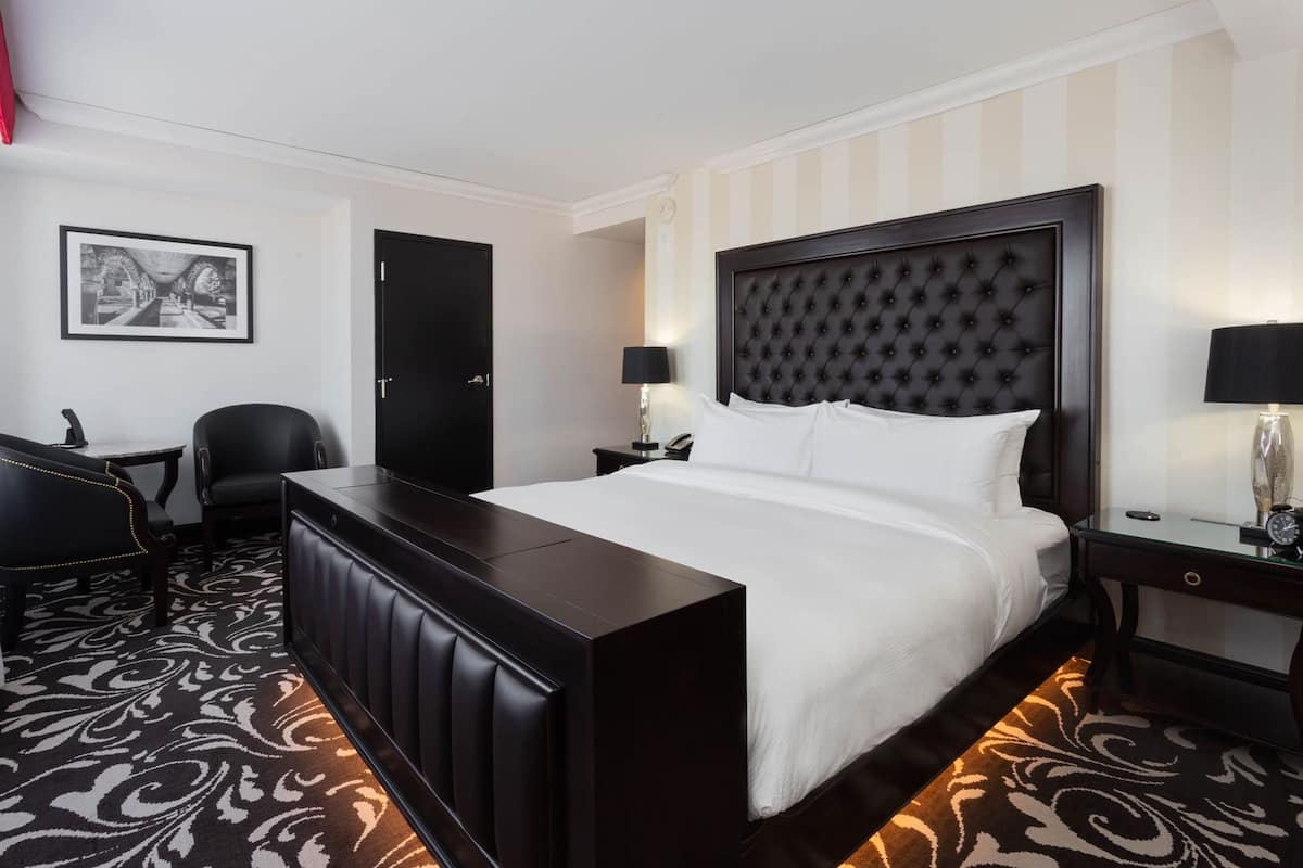 Egyptian cotton sheets, premium bedding, pillowtop beds, in-room safe