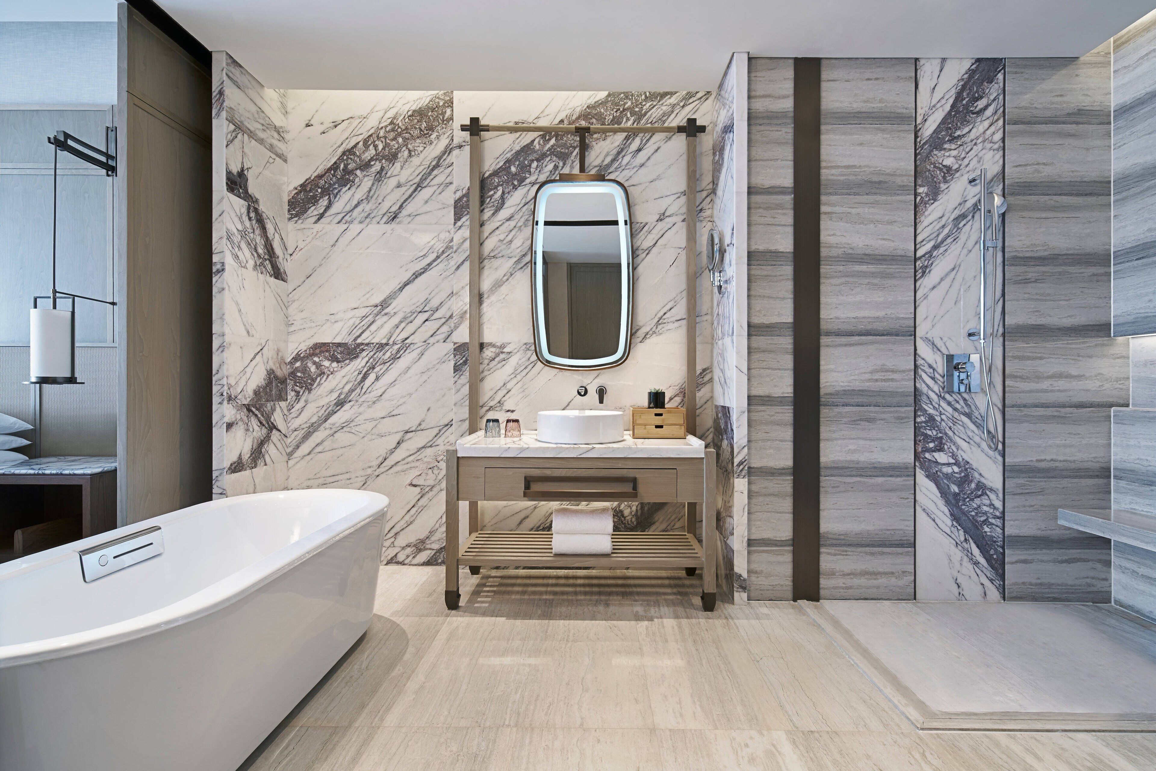 room, 1 king bed | bathroom | separate bathtub and shower, deep-soaking bathtub, rainfall showerhead