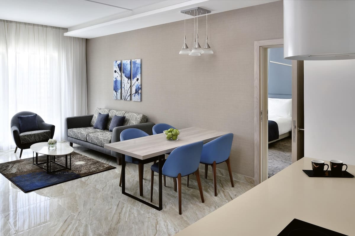 Familienapartment, 3 Schlafzimmer, Verbindungszimmer | Bettwäsche aus ägyptischer Baumwolle, hochwertige Bettwaren