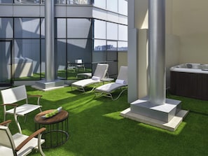 Penthouse, Multiple Beds