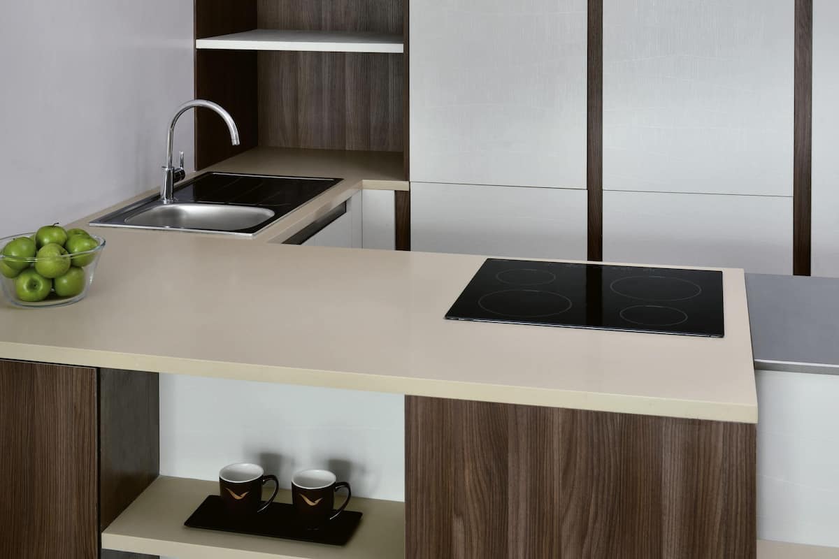 Departamento familiar, 3 habitaciones, habitaciones conectadas | Sábanas de algodón egipcio, ropa de cama de alta calidad y edredón
