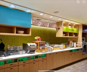 Free daily buffet breakfast