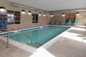 Una piscina cubierta
