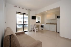 LCD TV - Residencial Eugenio Muller (Bombinhas)