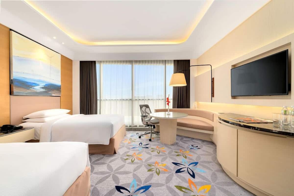 deluxe room, 2 single beds | premium bedding, memory-foam beds, minibar, in-room safe