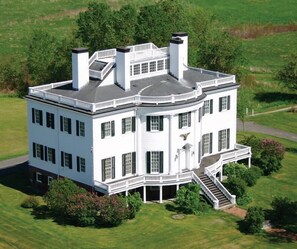 Point of interest - East Wind Inn on the Water (Tenants Harbor)