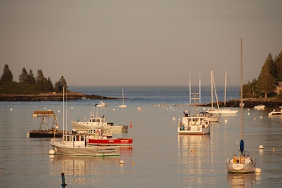 East Wind Inn