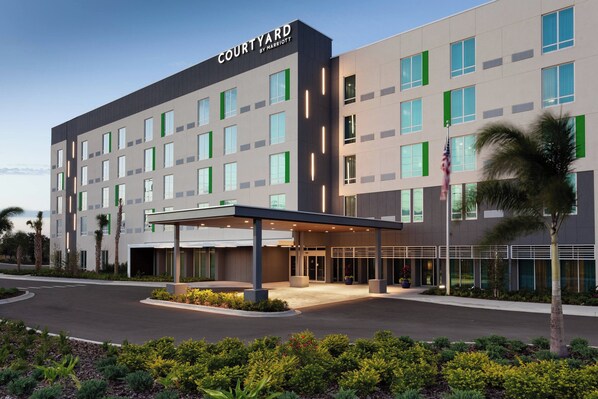 Exterior - Courtyard by Marriott Winter Haven (Winter Haven)