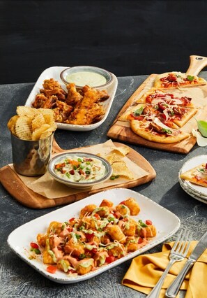 Breakfast and dinner served - Courtyard by Marriott Winter Haven (Winter Haven)