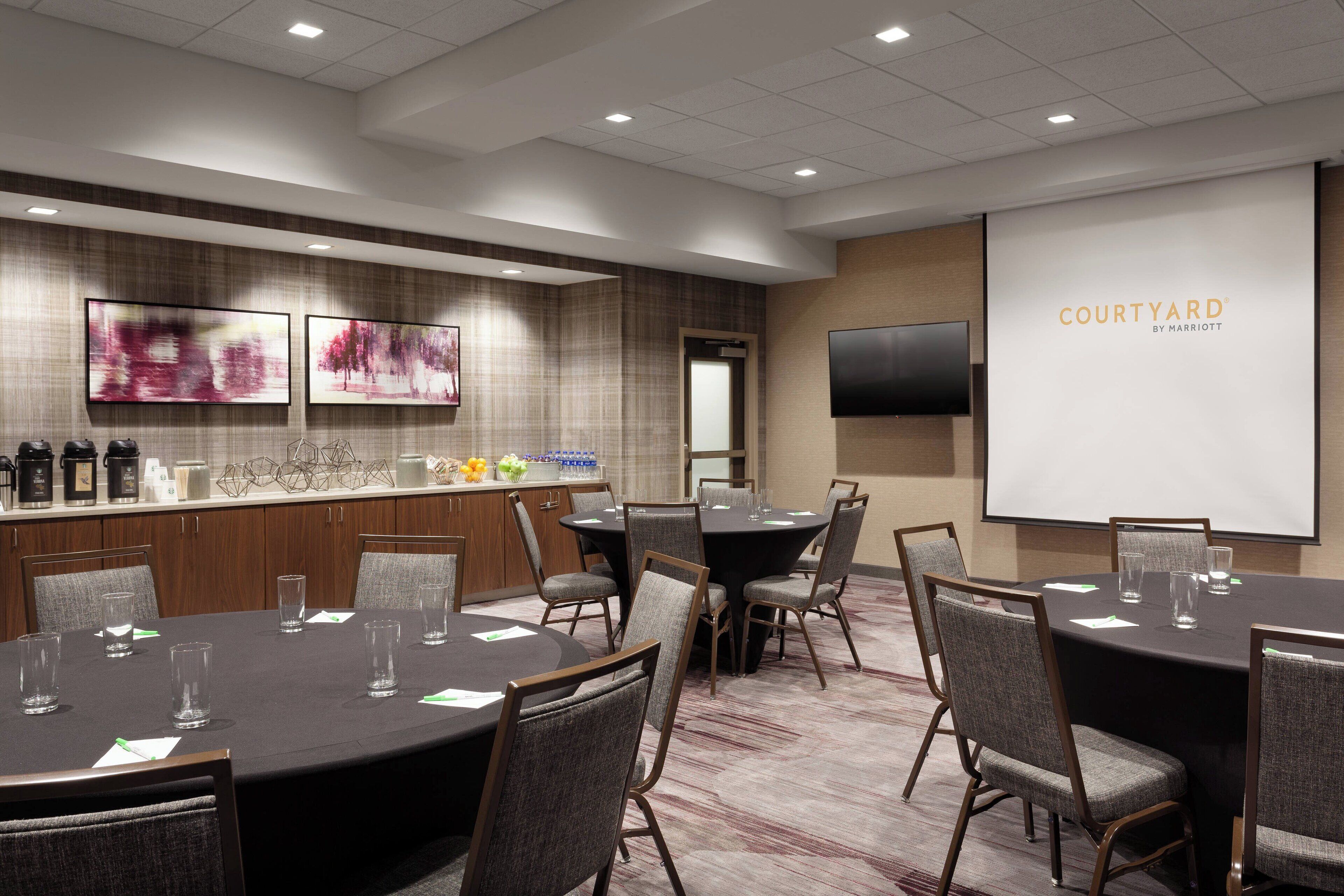 Photo - Courtyard by Marriott Winter Haven