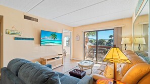 Smart TV, offices - Relaxing Beach Retreat with Ocean View & Resort Amenities (St. Augustine)