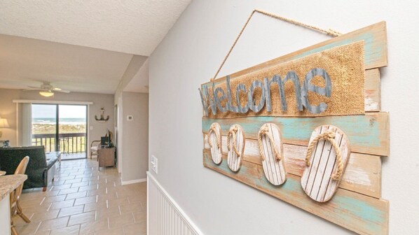 Imagen sin descripción, 1 de 50, botón