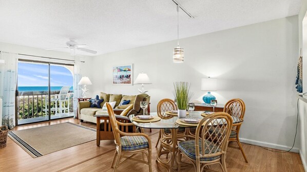 Imagen sin descripción, 1 de 50, botón