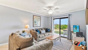Smart TV, DVD player, offices