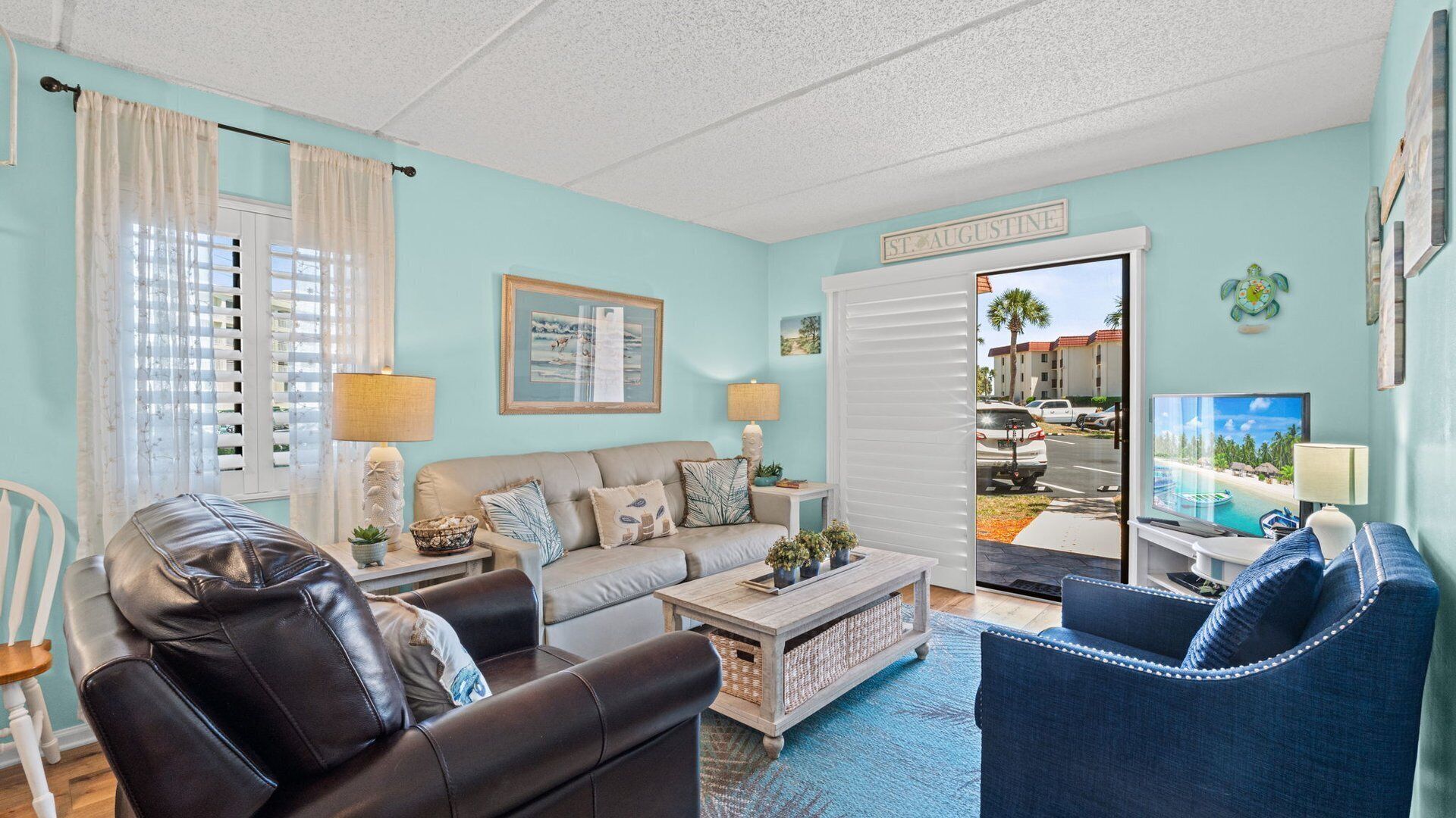 Smart TV, DVD player, offices
