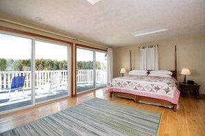 4 habitaciones, tabla de planchar con plancha y wifi 