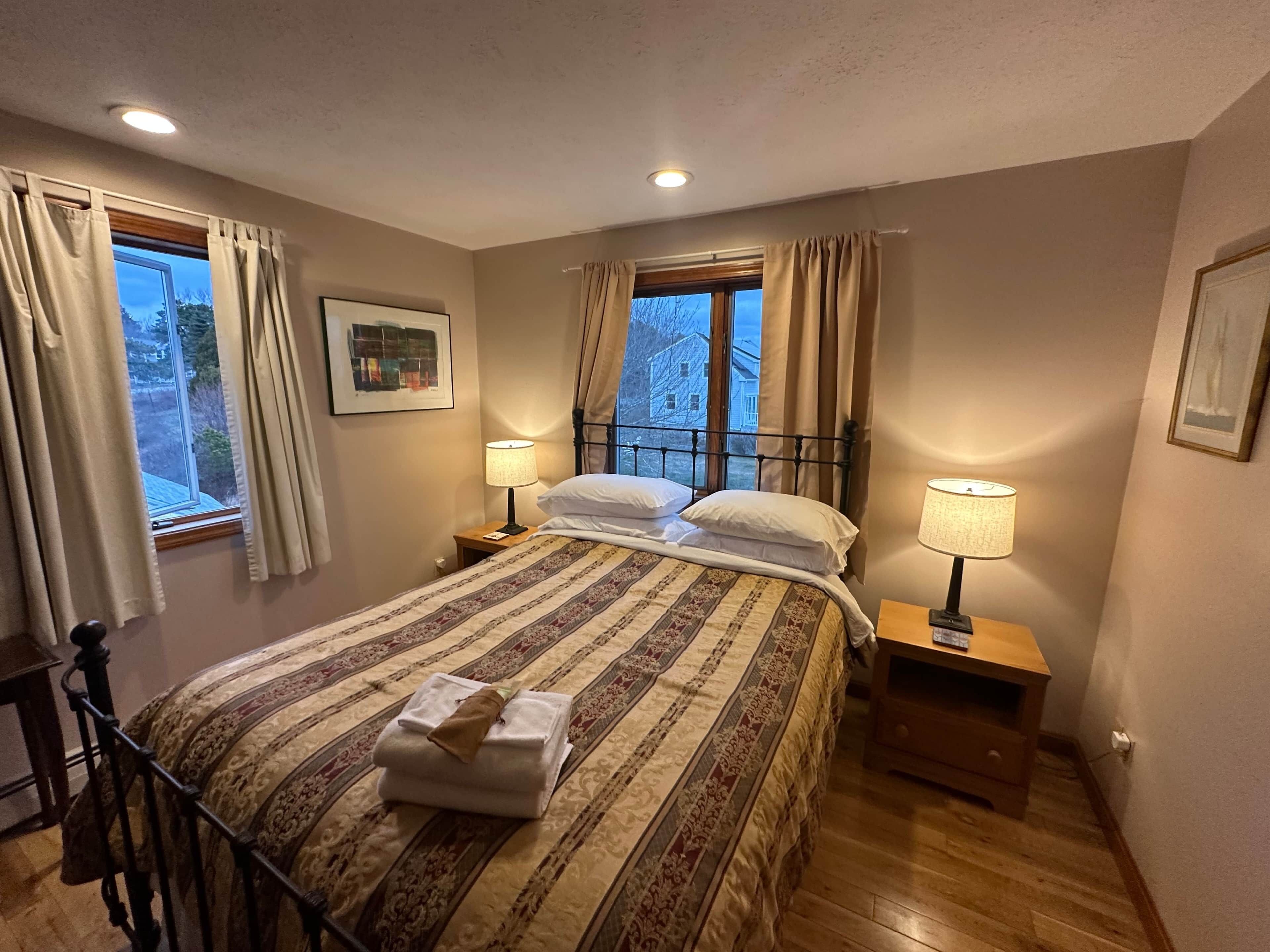 4 quartos, ferros/tábuas de passar roupa, Wi-Fi