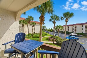 Terrace/patio - Spacious 2BR/2BA Partial Ocean View Condo & Beach Access (St. Augustine)