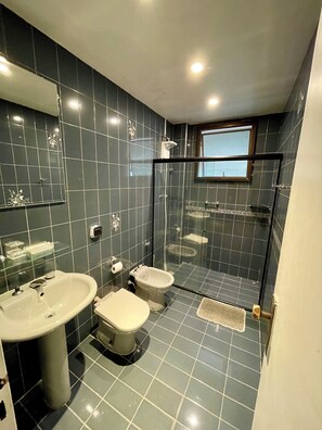 Dusche, Bidet