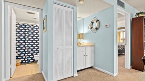 2 bedrooms, desk, iron/ironing board, travel cot