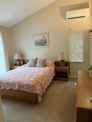 2 bedrooms, iron/ironing board, travel crib, free WiFi