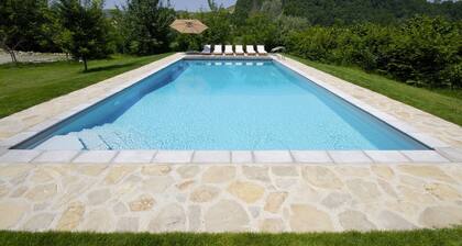 Italienische Villa, privater Pool-Radfahren, Wandern, Weintouren, Slow-food, Spa