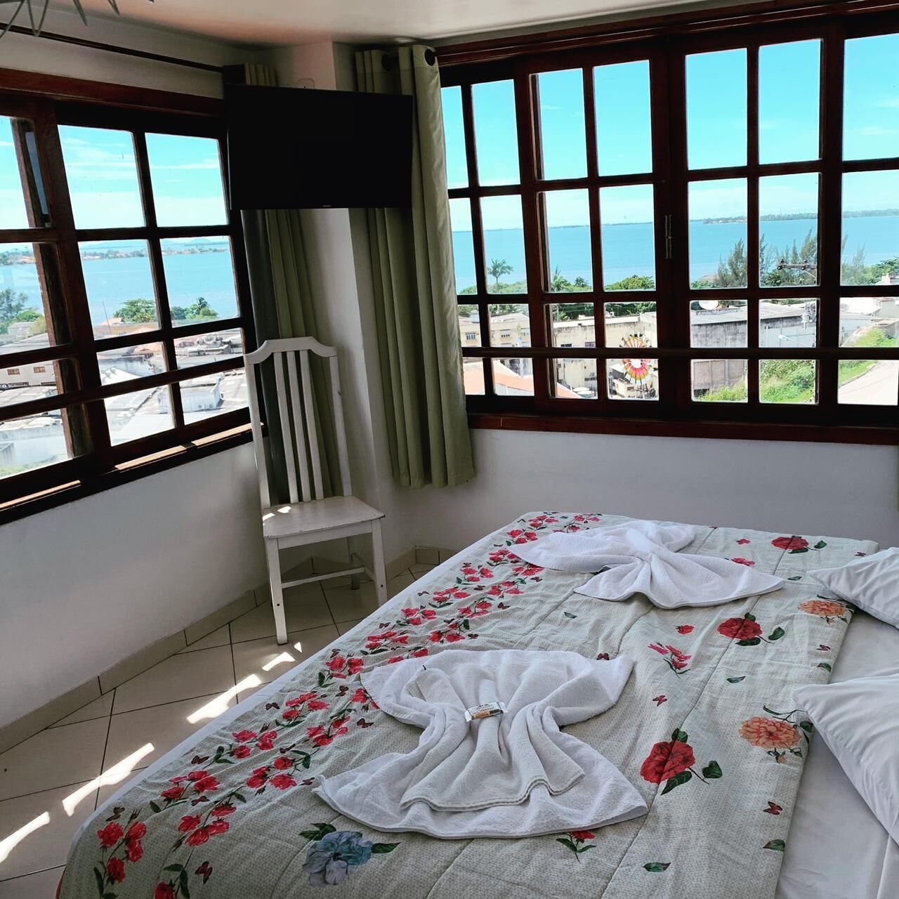 comfort suite | minibar, desk, blackout curtains, free wifi