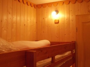 1 chambre, accès pour personnes à mobilité réduite
