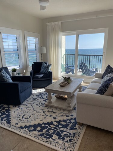 Sweeping Vue of the Gulf of Mexico, 30 steps to beach
