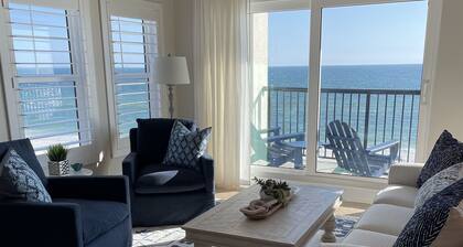 Sweeping Vue of the Gulf of Mexico, 30 steps to beach