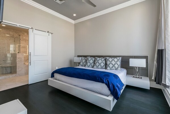 3 bedrooms, iron/ironing board, travel cot, WiFi