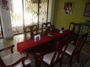 Dining - Modern House in Managua Suburbs, Within a Lush Garden Setting. (Managua)