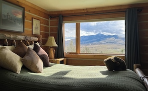 Chambre Deluxe, 1 grand lit, vue montagne | Vue sur les montagnes