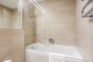 Bathroom - Jolly apartments (Vilnius)