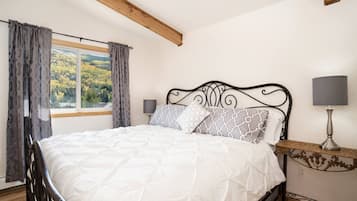 1 chambre, bureau, fer et planche Ă repasser, Wi-Fi