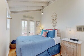 1 bedroom, Internet, bed sheets