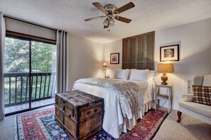 4 habitaciones, escritorio, tabla de planchar con plancha y wifi gratis 