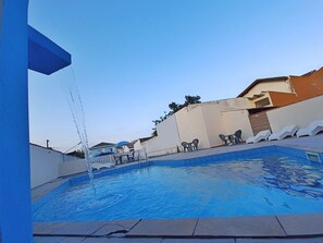Udendørs pool